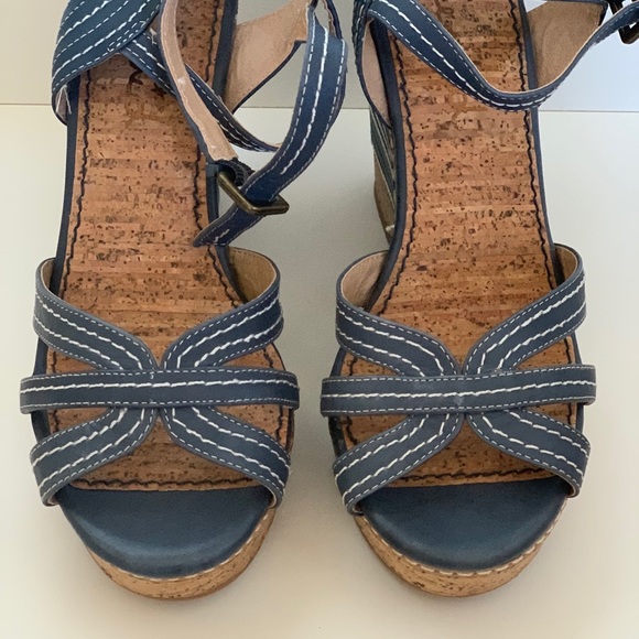 Splendid Stripe Platforms - Picture 6 of 8